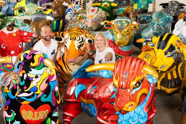 فنٌّ يُكرّم الذاكرة (دار رعاية برمنغهام)