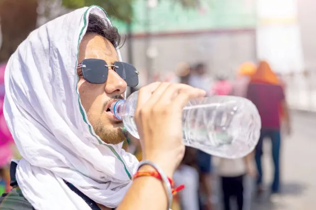 ماذا تعرف عن المخاطر التنفسية في الصيف؟