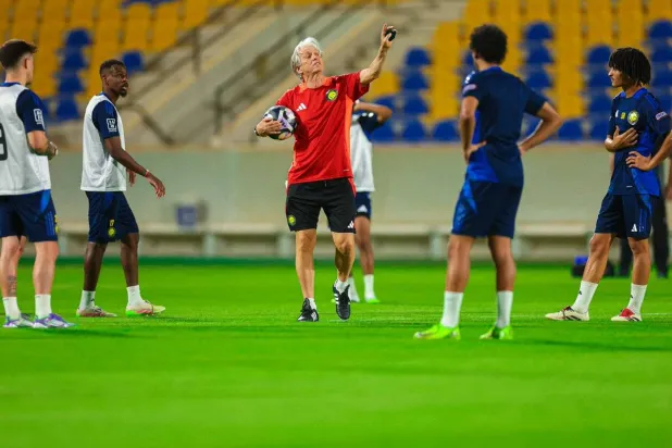 خيسوس خلال أول تدريب النصر الأول (نادي النصر)