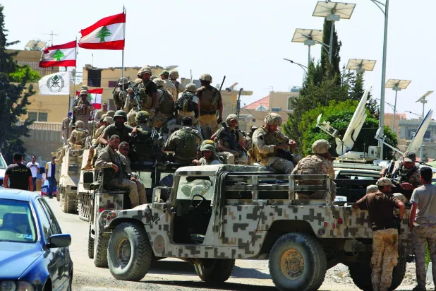 انتشار الجيش اللبناني على الحدود اللبنانية - السورية (أرشيفية - رويترز)