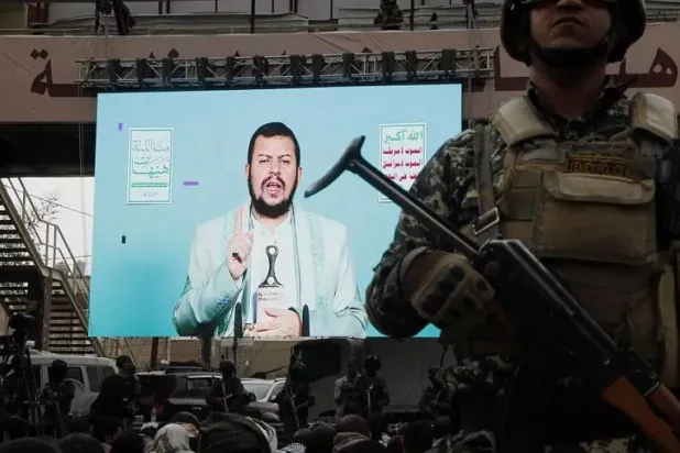 زعيم الجماعة الحوثية تعهد مراراً باستمرار الهجمات على إسرائيل (غيتي)
