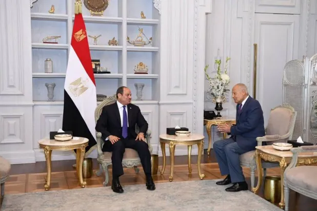 لقاء الرئيس المصري عبد الفتاح السيسي وأحمد أبو الغيط (الرئاسة المصرية)