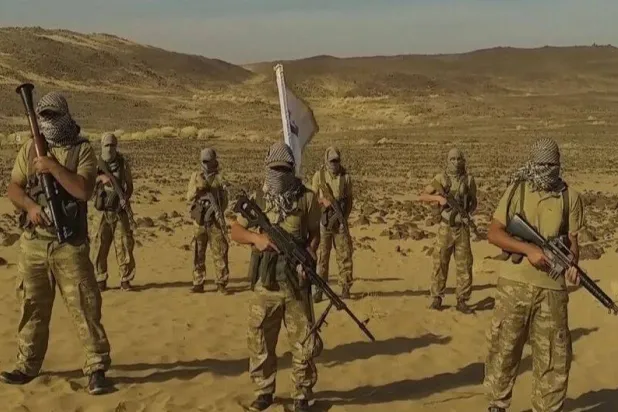 لقطة من فيديو متداول تعلن فيه حركة «حسم» عزمها عودة عملياتها في مصر