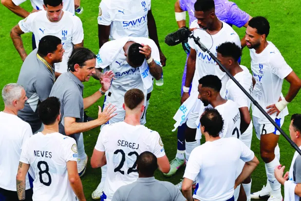 الهلال قال إن مشاركته في كأس العالم للأندية ساهمت في تأخر انطلاق إجازة لاعبيه (أ.ف.ب)