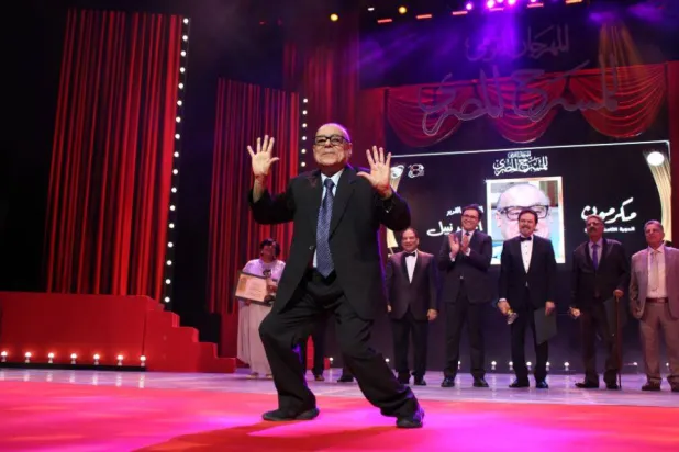 الفنان أحمد نبيل رائد «البانتومايم» في مصر خلال تكريمه (وزارة الثقافة المصرية)