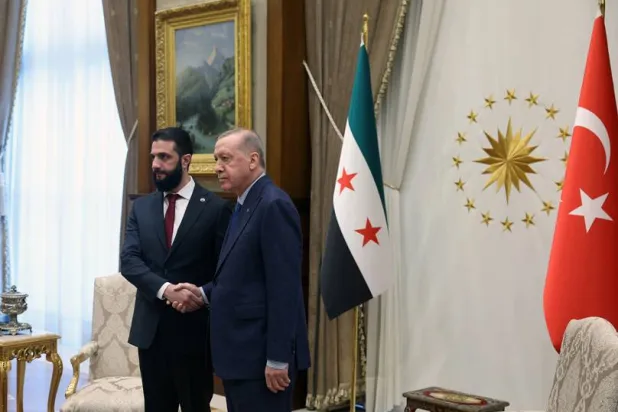 إردوغان خلال استقباله الشرع بأنقرة في فبراير الماضي (الرئاسة التركية)