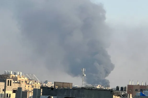التصعيد في دير البلح يُفزع عائلات المحتجزين الإسرائيليين