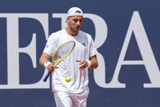 الألماني يان لينارد شترف (أ.ف.ب)