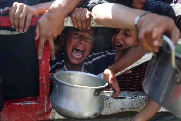 100 منظمة غير حكومية تحذّر من «مجاعة جماعية» في غزة