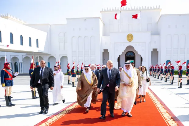 البحرين تعلن رسمياً فتح سفارتها في بيروت