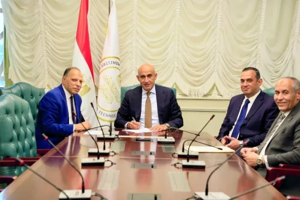 وزير التربية والتعليم يعتمد نتيجة الثانوية العامة بمصر (وزارة التربية والتعليم)