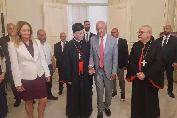 Er-Rahi, ABD elçisi Thomas Barrack'ı kabul etti (Merkez)