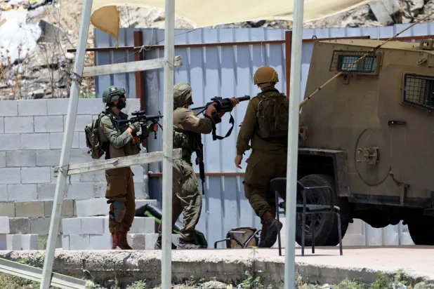 مقتل فتيين فلسطينيين برصاص الجيش الإسرائيلي في الضفة الغربية
