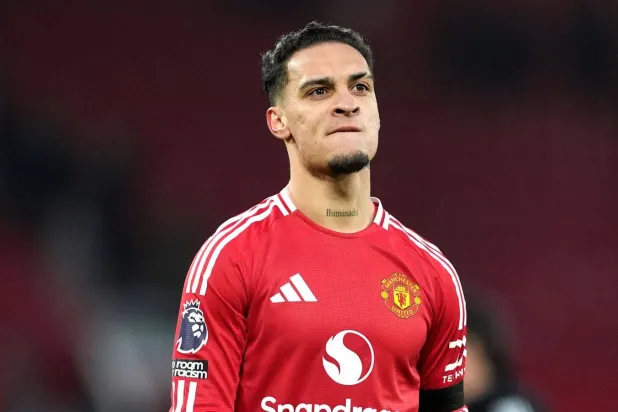 الجناح البرازيلي أنتوني لاعب مانشستر يونايتد (سكاي سبورتس)