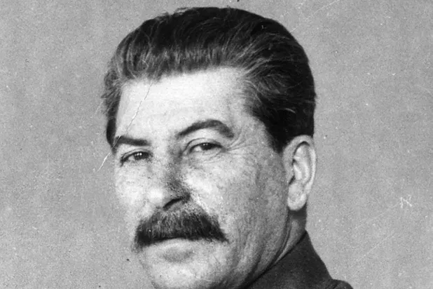 جوزيف ستالين (ويكيبيديا)