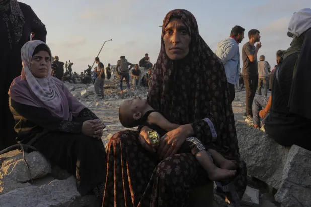 «الأونروا»: لا أحد آمن في غزة