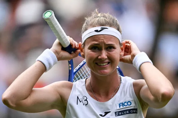 التشيكية ماري بوزكوفا بطلة براغ (أ.ف.ب)