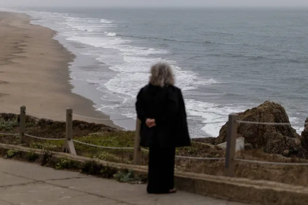 زلزال شرق روسيا يهدد بحدوث موجات تسوماني بسواحل المحيط الهادي (رويترز)