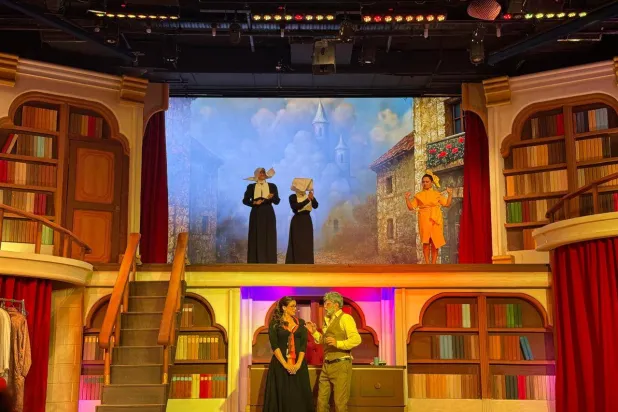 مسرح يُشبه العظة يحوّل الخشبة منبراً... لا مرآة (الشرق الأوسط)