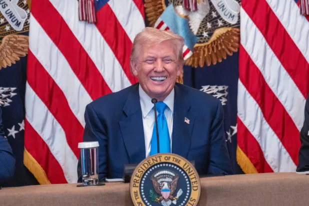 الرئيس الأميركي دونالد ترمب في حديث بالبيت الأبيض، يوم 30 يوليو (د.ب.أ)