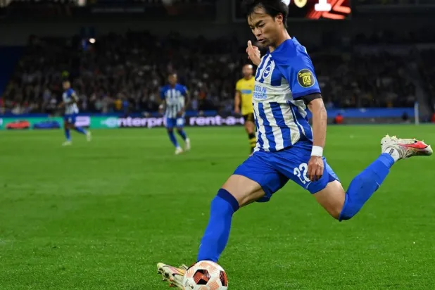 كاورو ميتوما لاعب برايتون المتألق دائماً (غيتي)