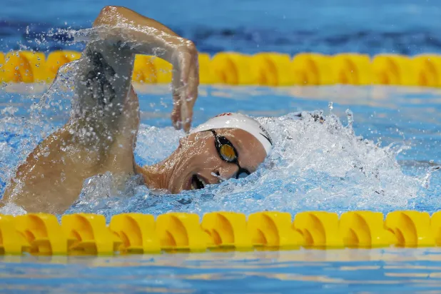 السباح الألماني فلوريان فلبروك (إ.ب.أ)