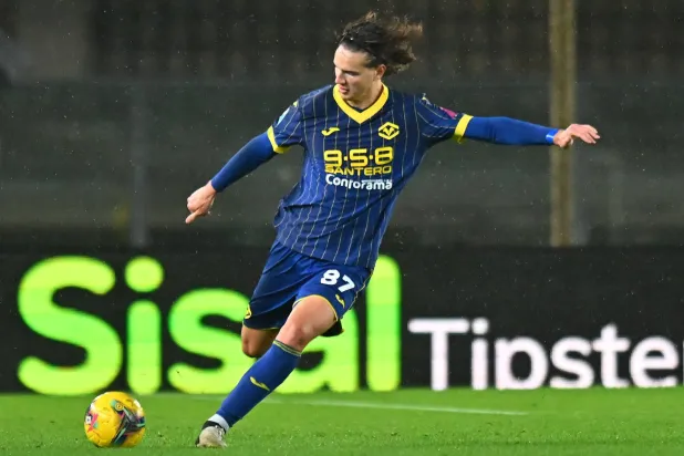 المدافع دانييلي جيلاردي (وسائل إعلام إيطالية)