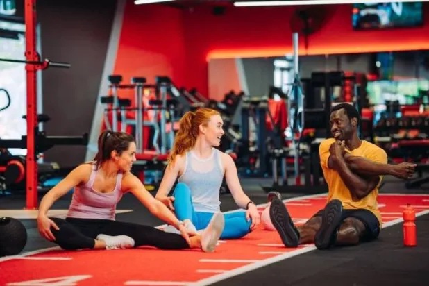 وقت ممارسة الرياضة خلال اليوم يمكن أن يؤثر على صحتك (رويترز)