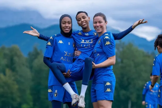 العُلا سيواجه الأهلي في نصف النهائي (نادي العُلا)