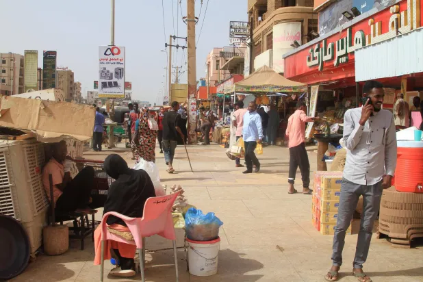 حكومتان في السودان... سيناريو الحل أم التقسيم؟