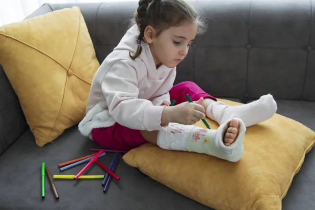 تثبيط العصب يساعد في تخفيف ألم الكسور