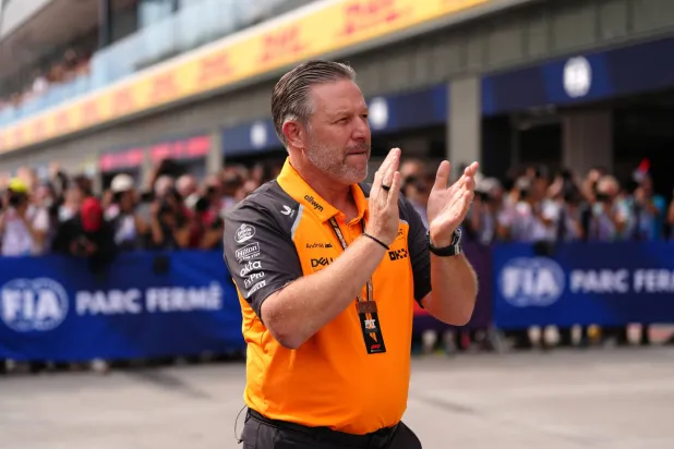 زاك براون الرئيس التنفيذي لفريق «مكلارين» (د.ب.أ)