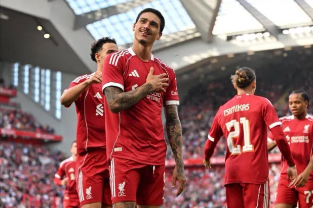 داروين نونيز (وسائل إعلام بريطانية)