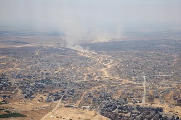 الدمار في قطاع غزة كما أظهرته طائرة تابعة لسلاح الجو الألماني أثناء إسقاطها مساعدات إنسانية يوم 6 أغسطس 2025 (إ.ب.أ)