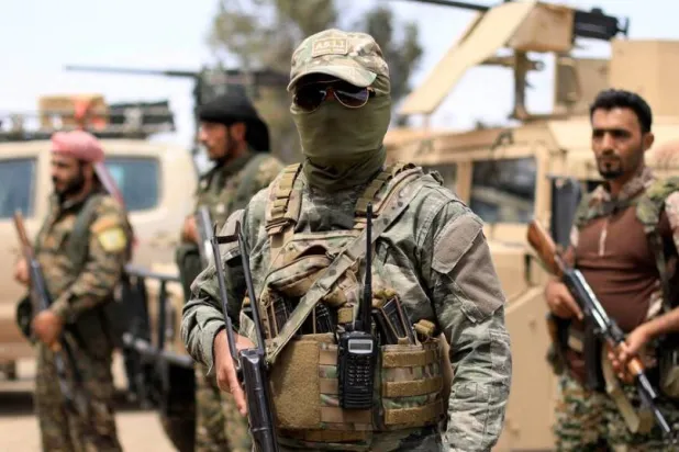 عناصر من «قسد» دير الزور (أرشيفية - رويترز)