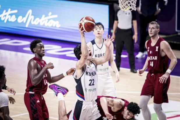 منتخب قطر تقلصت آماله بالتأهل (الشرق الأوسط)