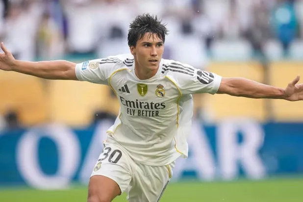 غارسيا سيستمر خمسة مواسم أخرى مع العملاق الأوروبي (الشرق الأوسط)