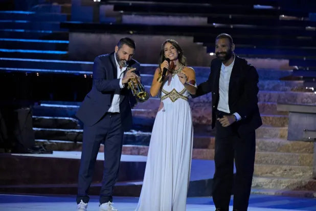 هبة مع الفنانين إيكار وإبراهيم معلوف (الشرق الأوسط)