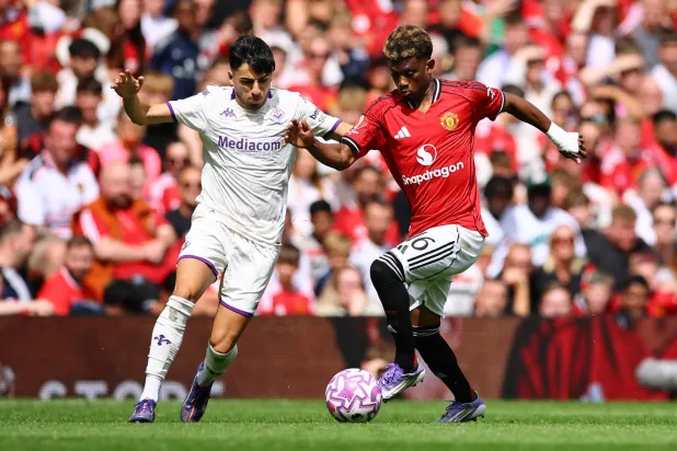 مان يونايتد هزم فيورينتينا وديّاً (رويترز)