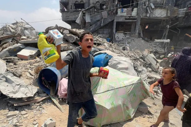 غزة... الموت اليومي يتواصل قصفاً وجوعاً