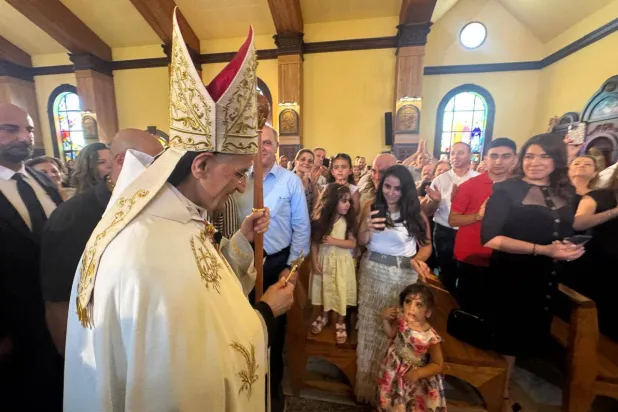 الراعي يلتقي سكان المنطقة الحدودية بجنوب لبنان خلال ترؤسه قداساً في بلدة رميش (البطريركية المارونية)