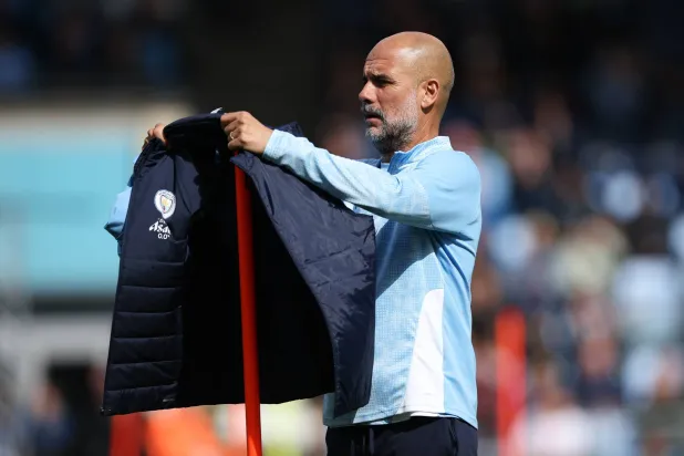 جوسيب غوارديولا المدير الفني لفريق مانشستر سيتي الإنجليزي (إ.ب.أ)