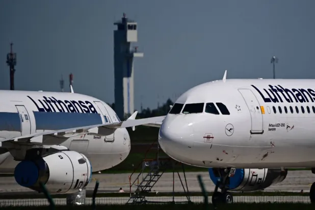 طائرة تابعة لخطوط «لوفتهانزا» (أرشيفية - أ.ف.ب)