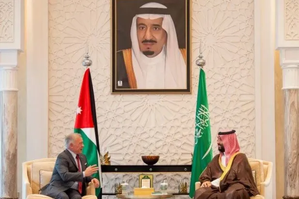 Suudi Arabistan Veliaht Prensi ve Başbakanı Muhammed bin Selman, Ürdün Kralı ile Neom Sarayı'nda görüştü. (Ürdün Haber Ajansı)