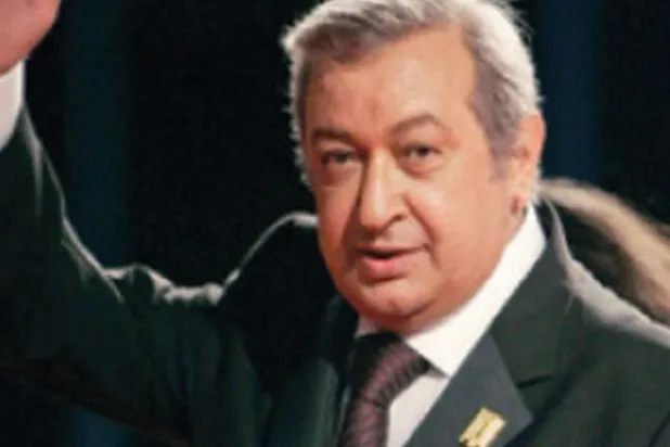 تكريم نور الشريف في أكثر من مهرجان (صفحة ابنته مي على «إنستغرام»)