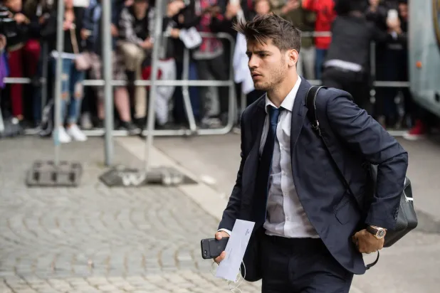 ألفارو موراتا إلى كومو (د.ب.أ) 