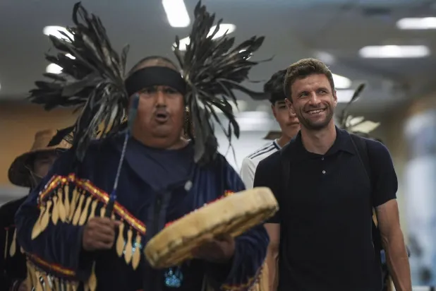 Thomas Müller začenja avanturo v Vancouvru in pogreša Manuela Neuerja