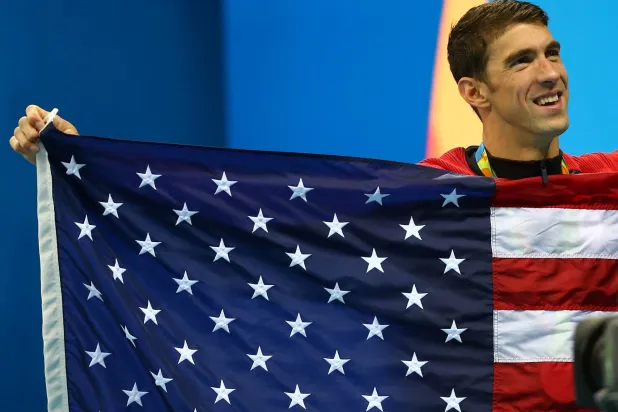 مايكل فيلبس خلال مشاركته في أولمبياد ريو دي جانيرو 2016 (رويترز)