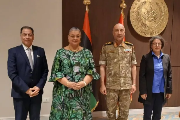 الحداد مستقبلاً تييته وخوري (البعثة الأممية)