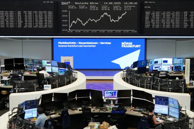 مخطط مؤشر الأسهم الألماني «داكس» في بورصة فرانكفورت (رويترز)